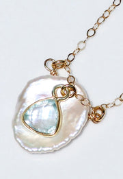 Petunia White Pearl Necklace